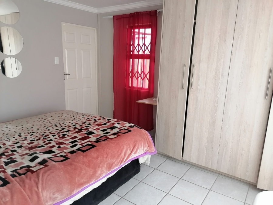 To Let 3 Bedroom Property for Rent in Bloemspruit Free State